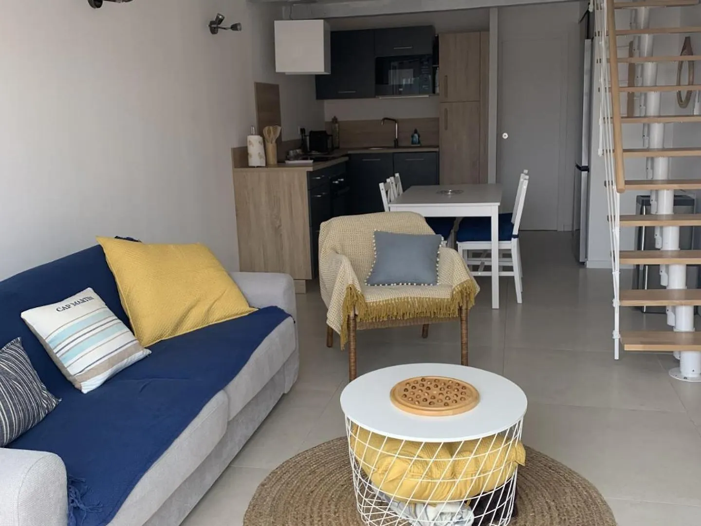 Villa Club Climatisee Pour 4 Personnes Avec Piscine Accessible De Mai A Septembre Sanary-sur-Mer 0*,  France